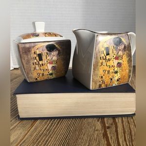 A Fine Bone China Gustav Klimt “ The Kiss” Creamer @ Creamer